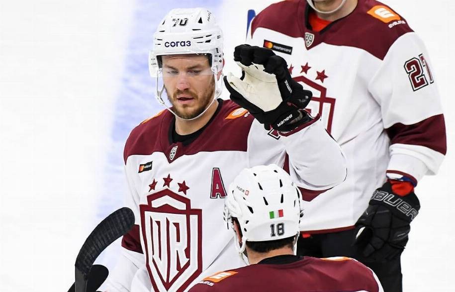 Рижское «Динамо» сенсационно обыграло СКА, «Спартак» победил «Йокерит»