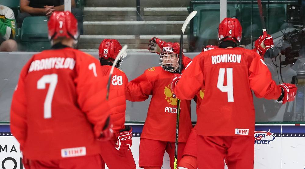 Чемпіонат світу U18. Росія з покером Мічкова розгромила Німеччину, США дотиснули Чехію в серії буллітів