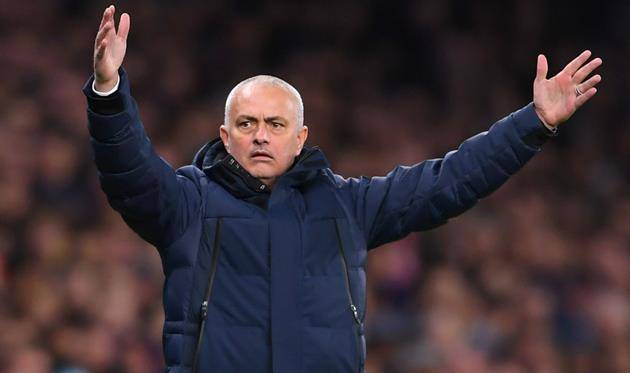 Моуриньо: «Очень скучаю по футболу, но больше – по прежнему миру»