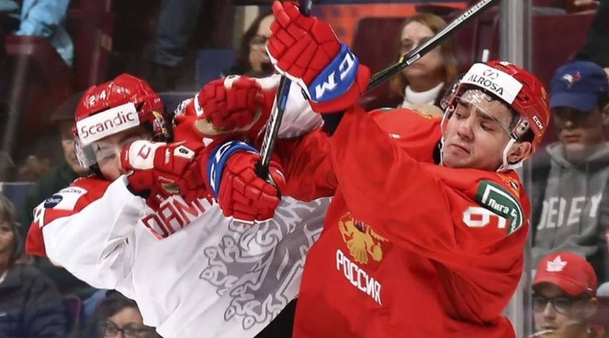 Россия выиграла у Дании свой стартовый матч на МЧМ
