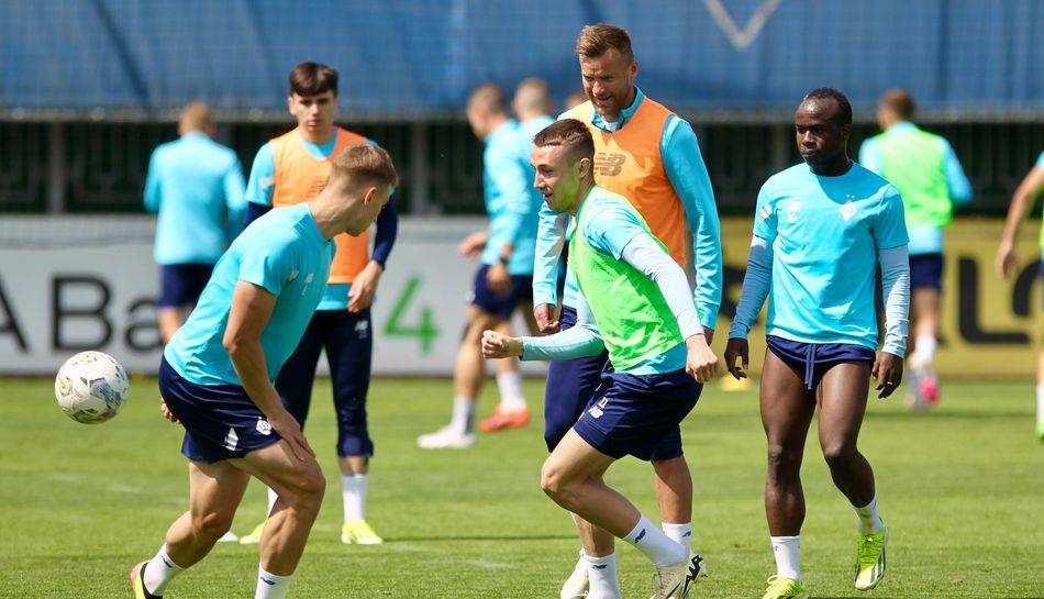 Форвард Динамо перед матчем з Кривбасом займався індивідуально