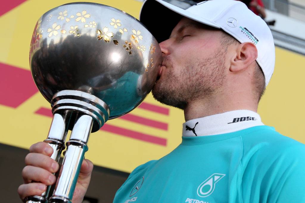 Боттас – всем своим критикам: «Идите на ***»