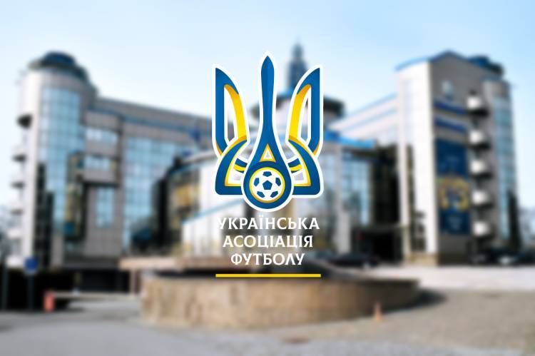 Клуби УПЛ оштрафовані за допуск глядачів на стадіони