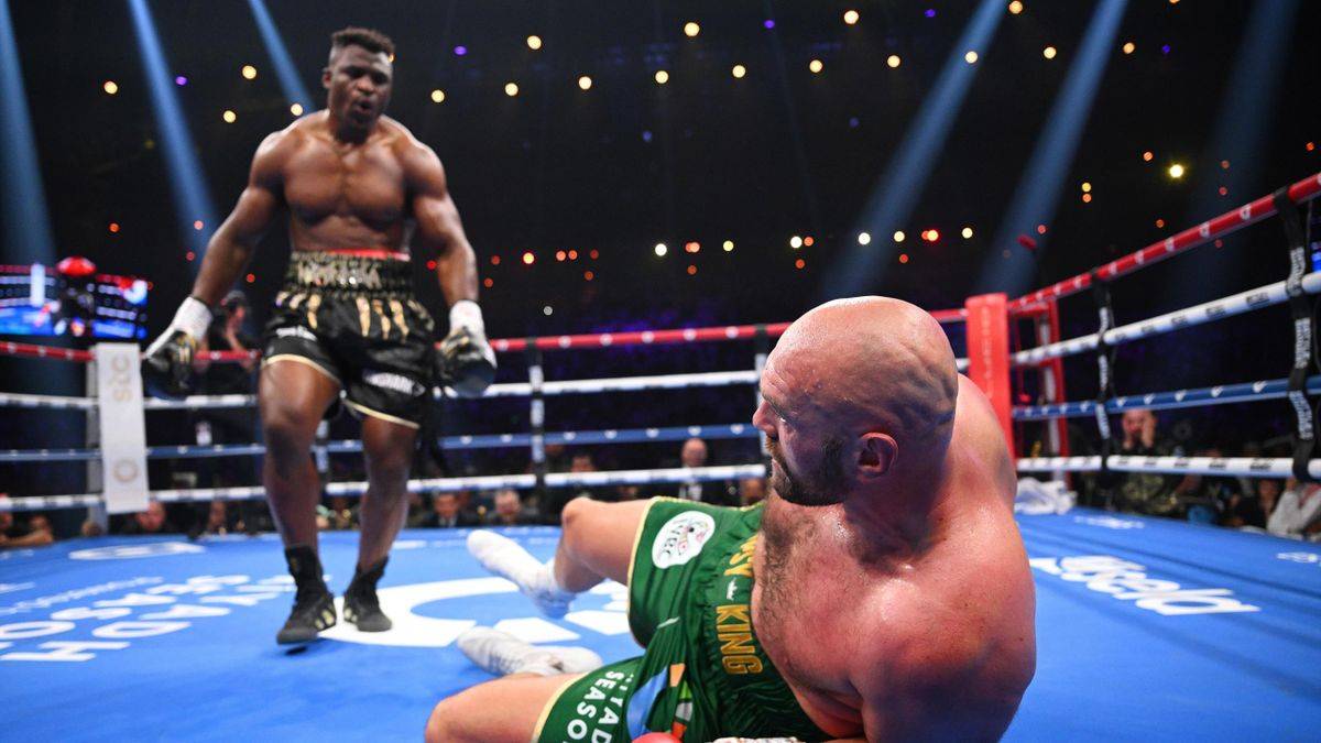 Глава Top Rank відповів, чи заслужив Нганну провести реванш з Ф'юрі