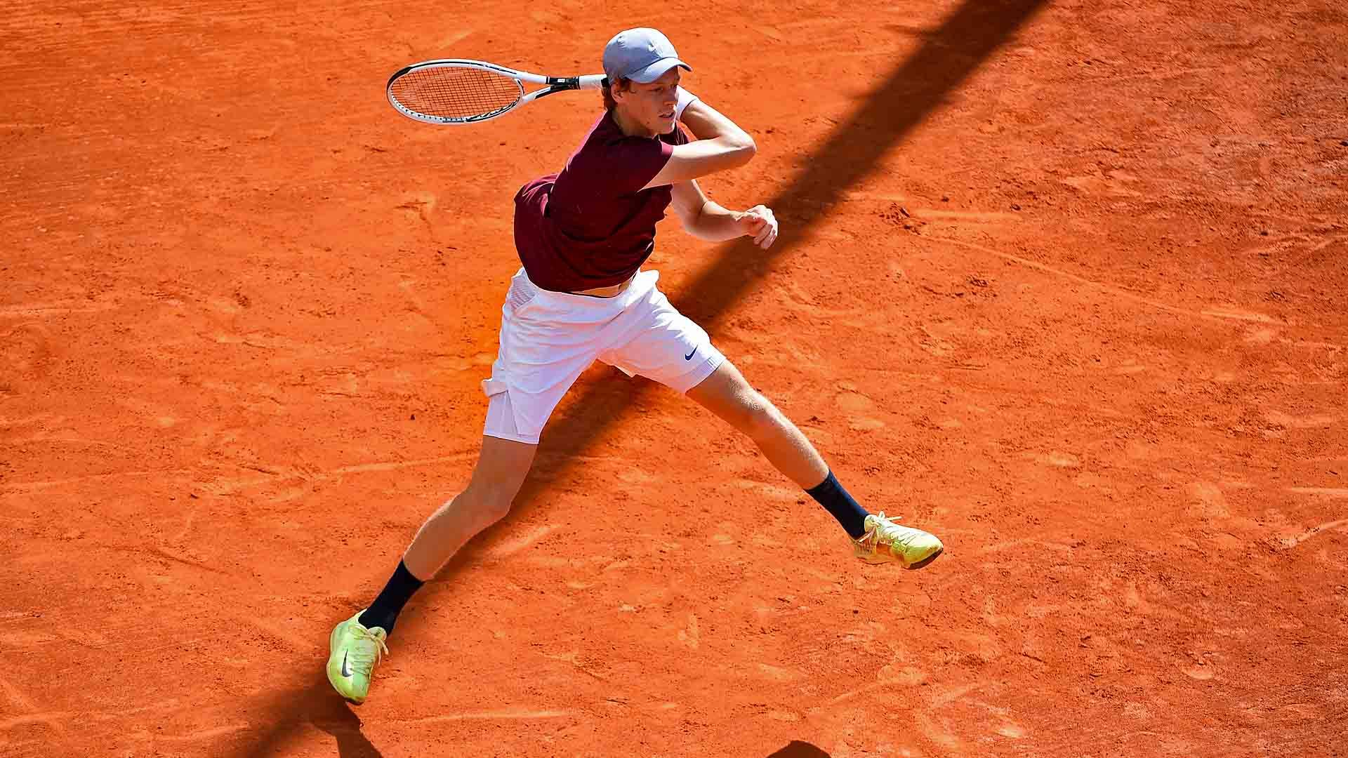Сіннер у важкому матчі пробився до другого кола Roland Garros
