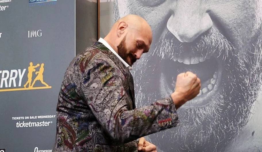 Джеймс Тони: «Фьюри за бой с Нганну должно быть стыдно»