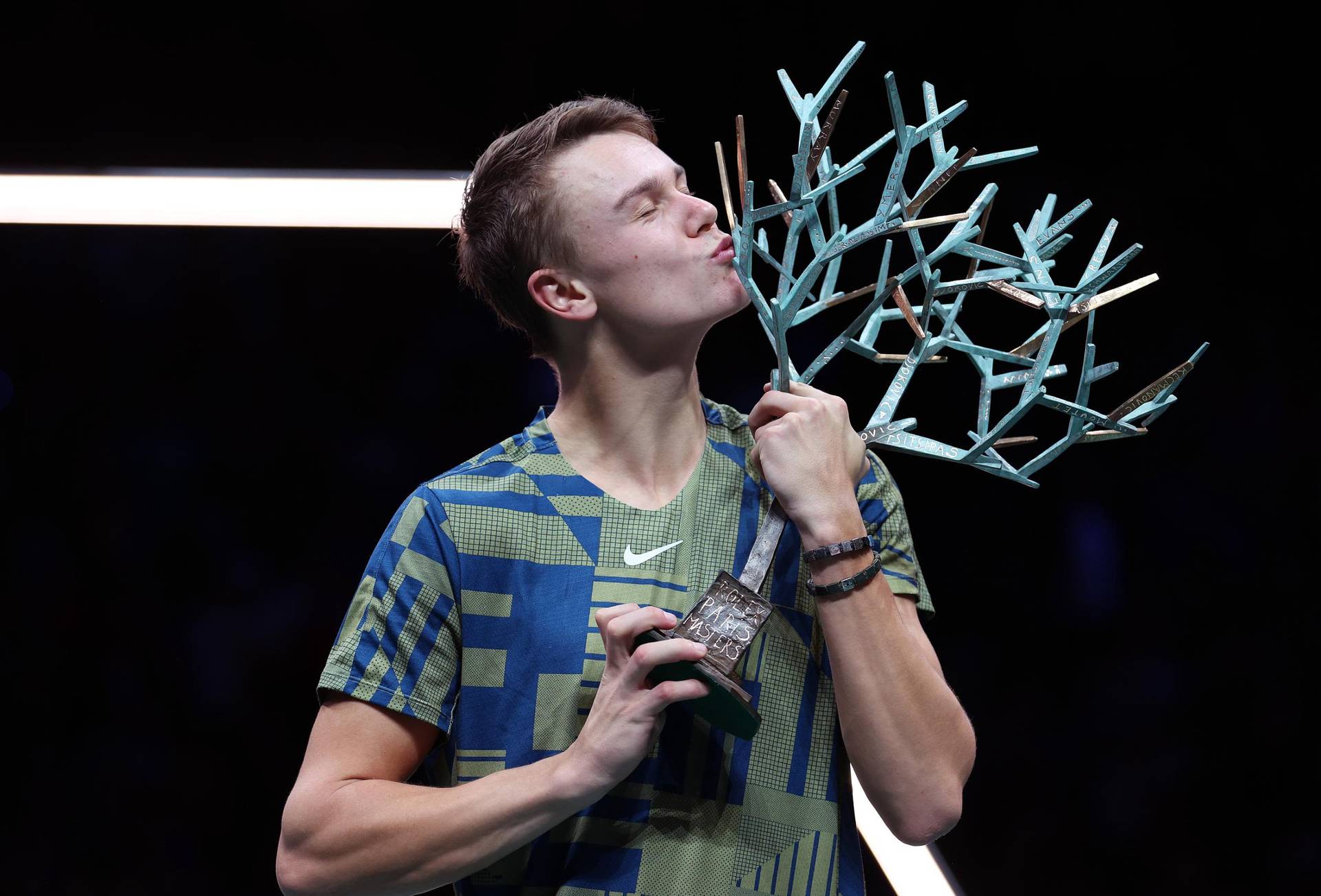 Руне за 2022-й год поднялся с 103-го на 11-е место в рейтинге ATP