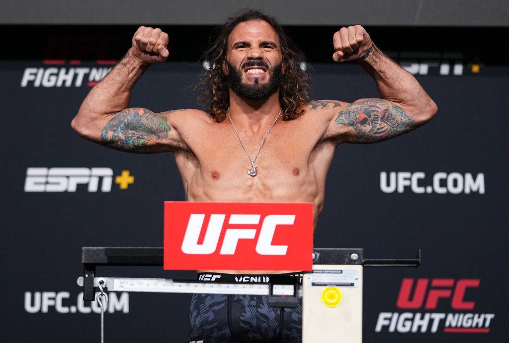 Член Залу слави оголосив про завершення своєї 19-річної кар'єри у UFC