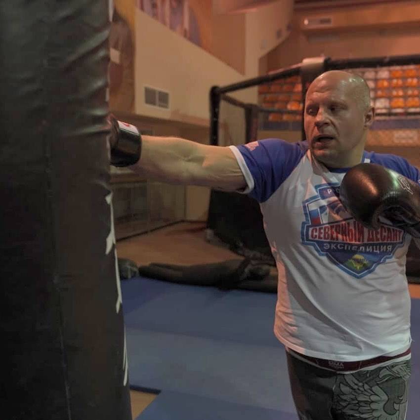 Федор Емельяненко начал целенаправленную подготовку к бою с «Рэмпэйджем»