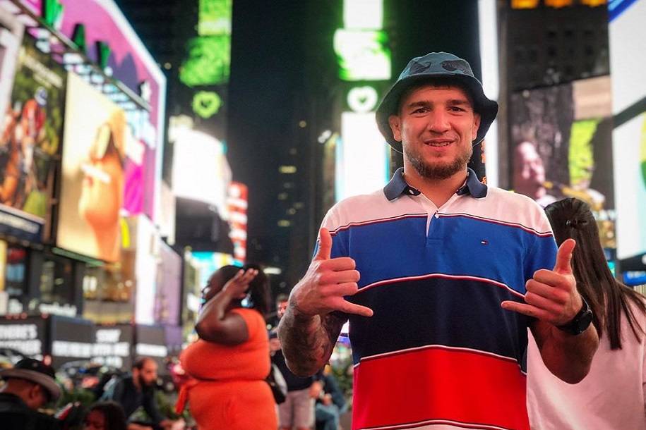 Амосов о Тони Фергюсоне: «Никогда не видел подобного»