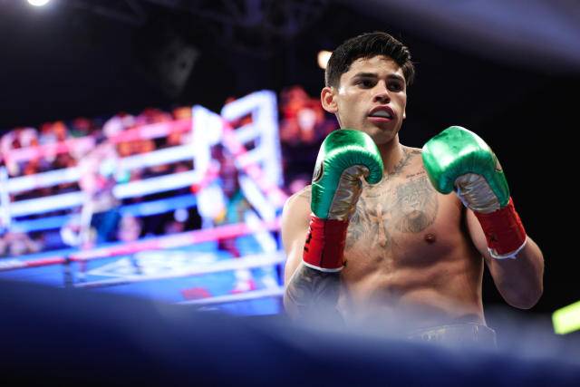 45-річний ексчемпіон світу зухвало викликав на бій Райана Гарсію
