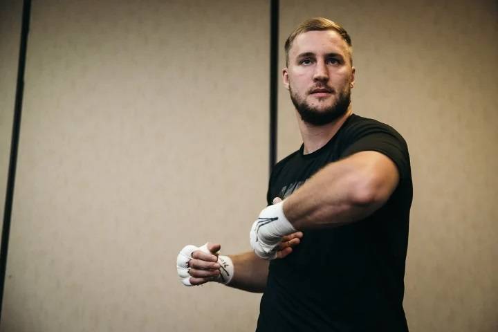 Валлін назвав головний недолік Усика
