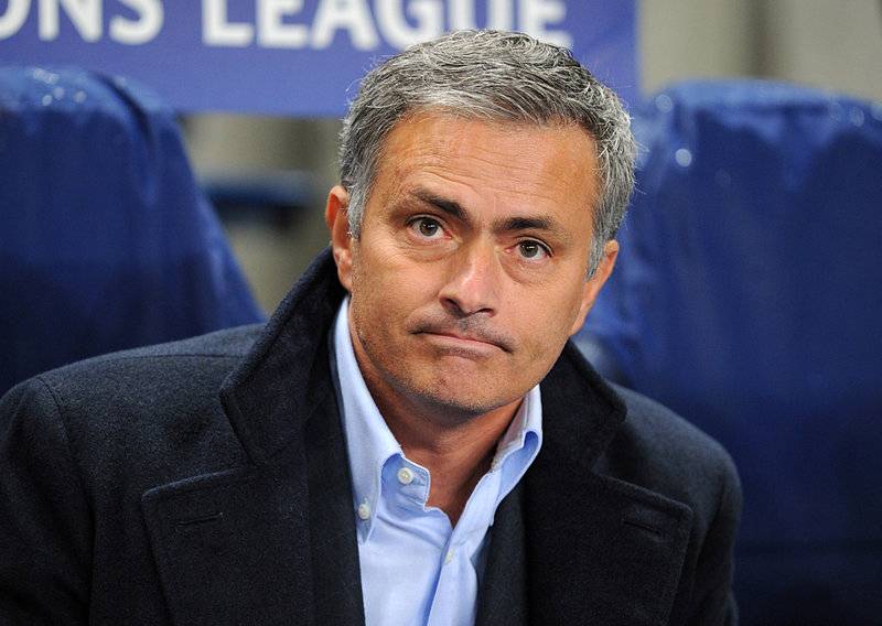 Моуриньо: «Давайте накопим деньги, чтобы атаковать рынок летом»