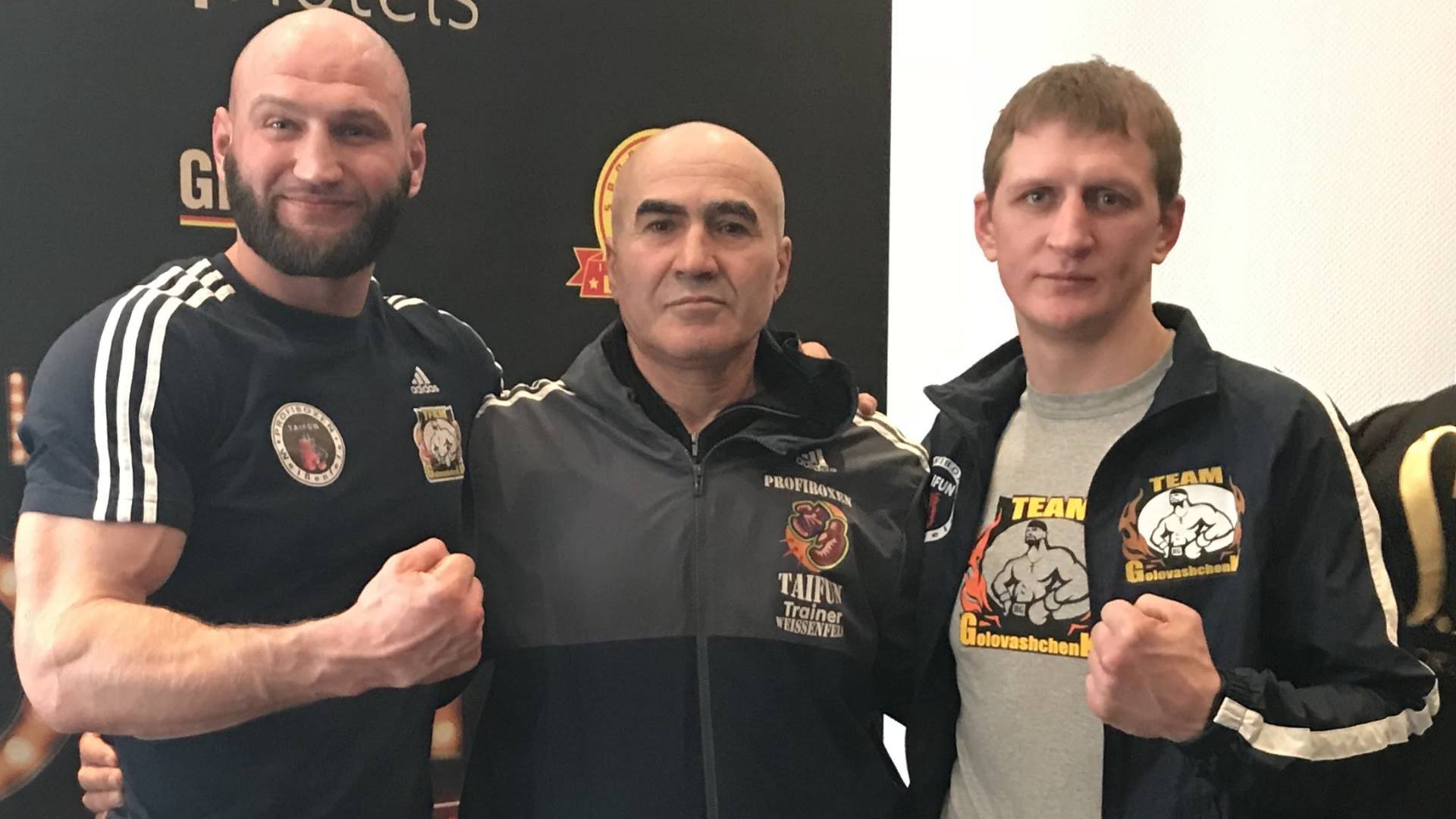 Тарас Головащенко пытается превзойти успехи брата и тоже будет драться за пояс IBO