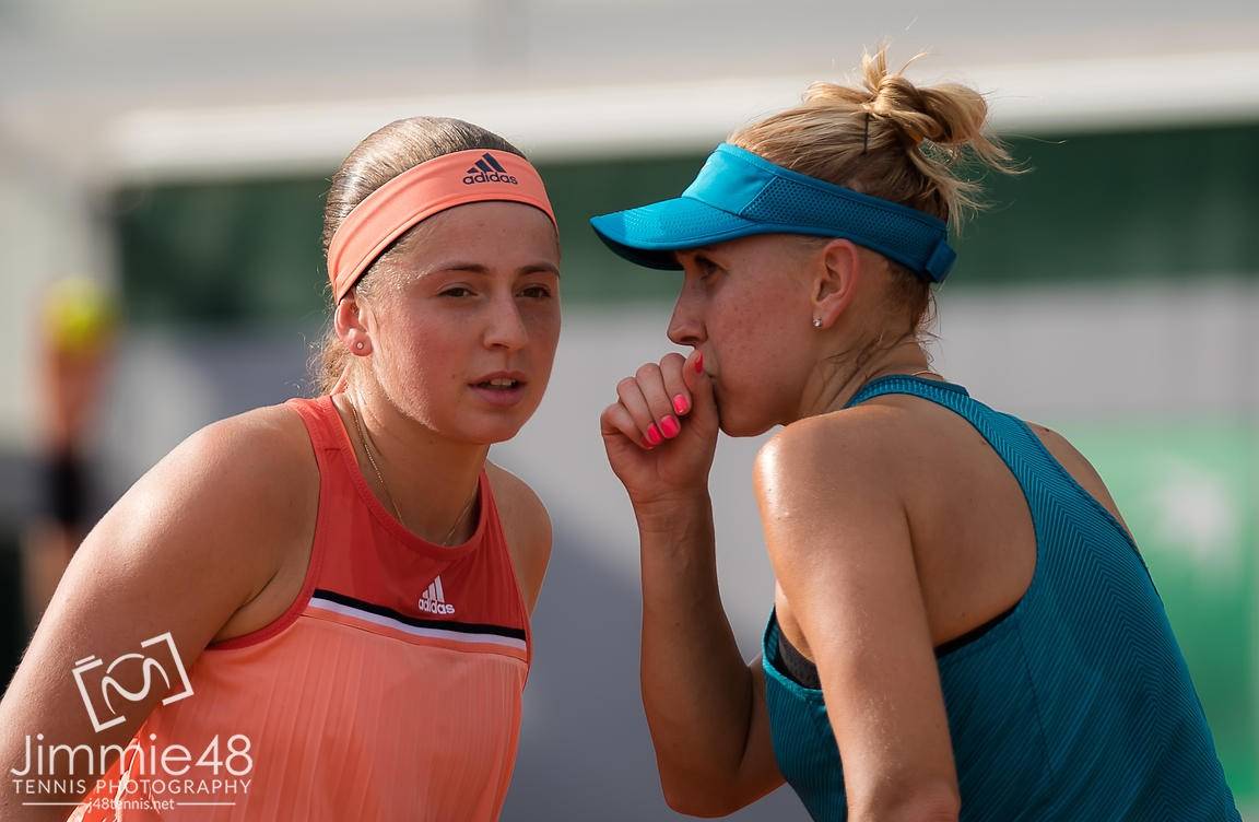 Людмила Киченок и Остапенко уступили в полуфинале турнира WTA 500 в Аделаиде