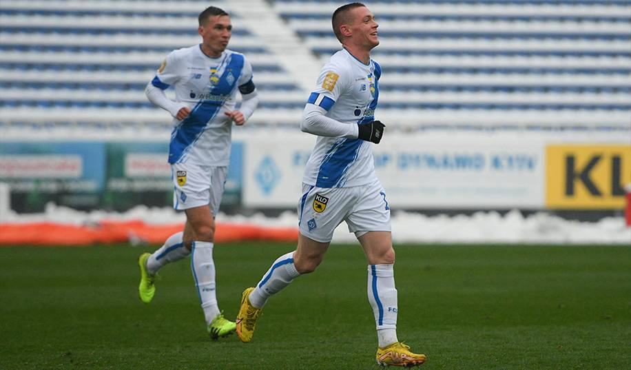 Найчастіше «Динамо» пропускає «в роздягальню»