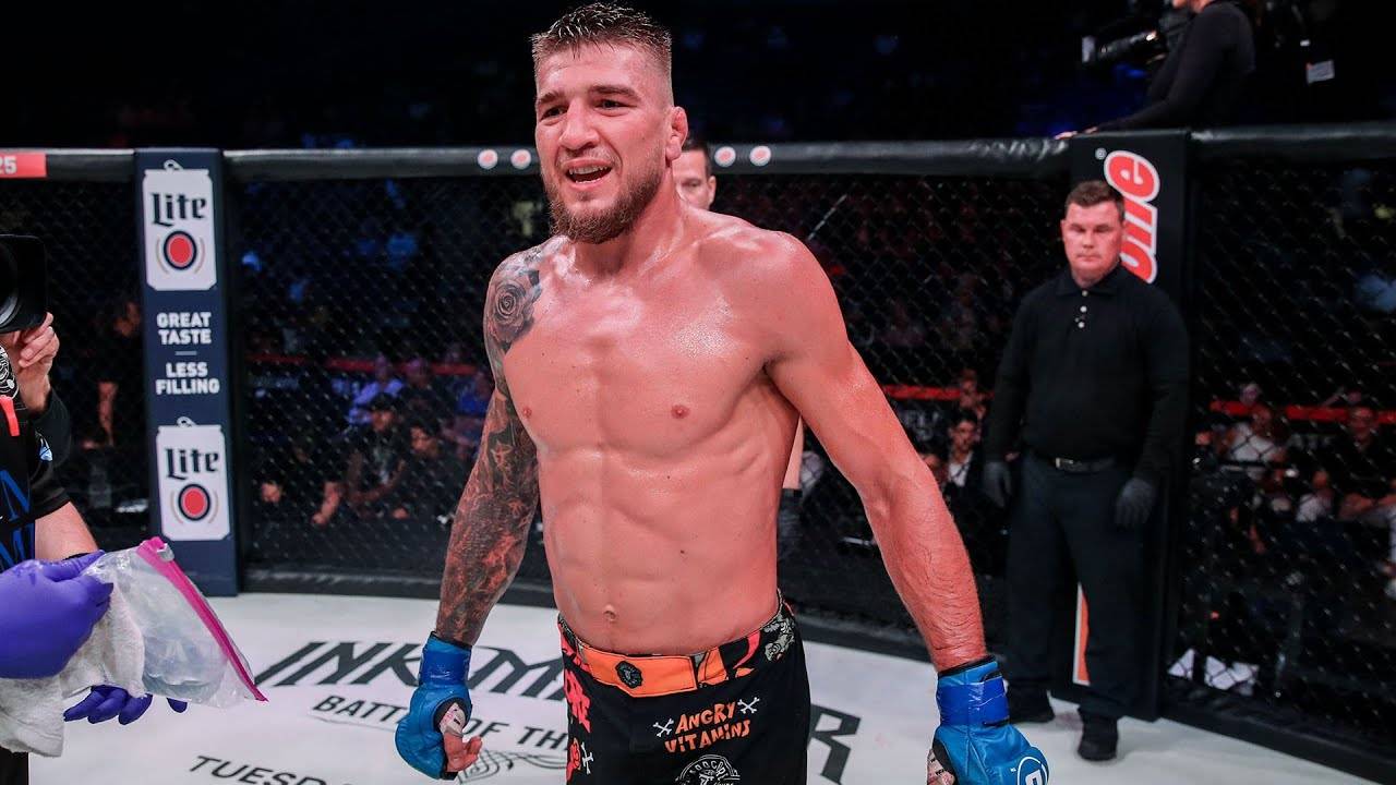 Менеджер чемпіона UFC розповів про спаринги українця Амосова проти Чімаєва