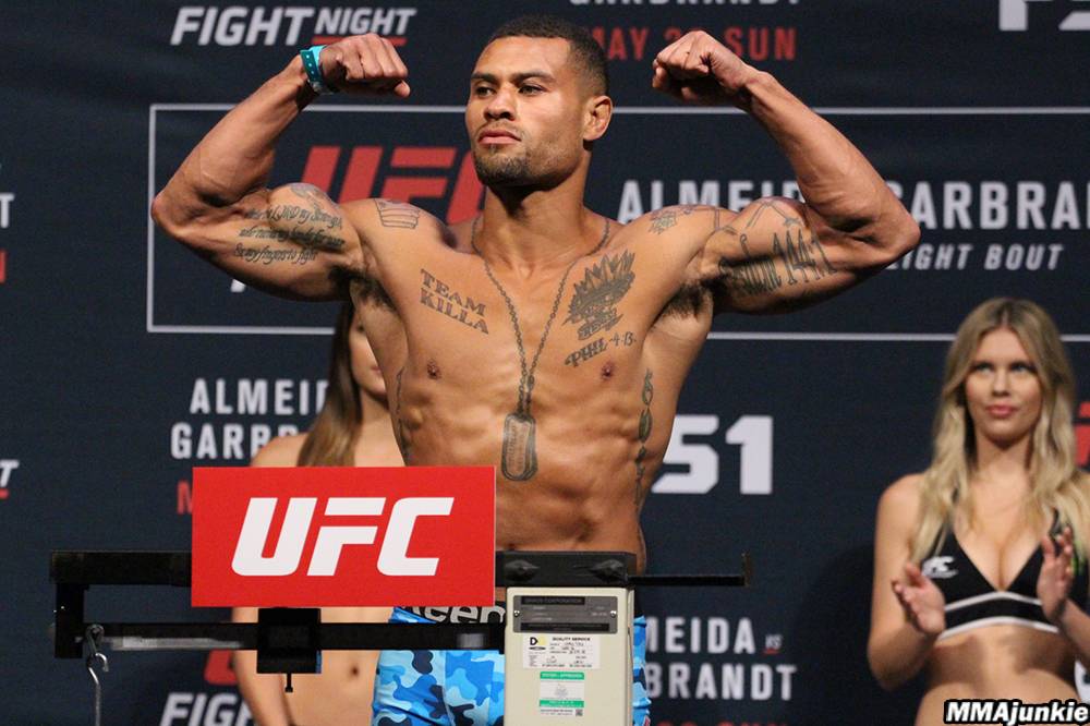 Отправлял фото гениталий несовершеннолетней. Появились подробности ареста Трухильо