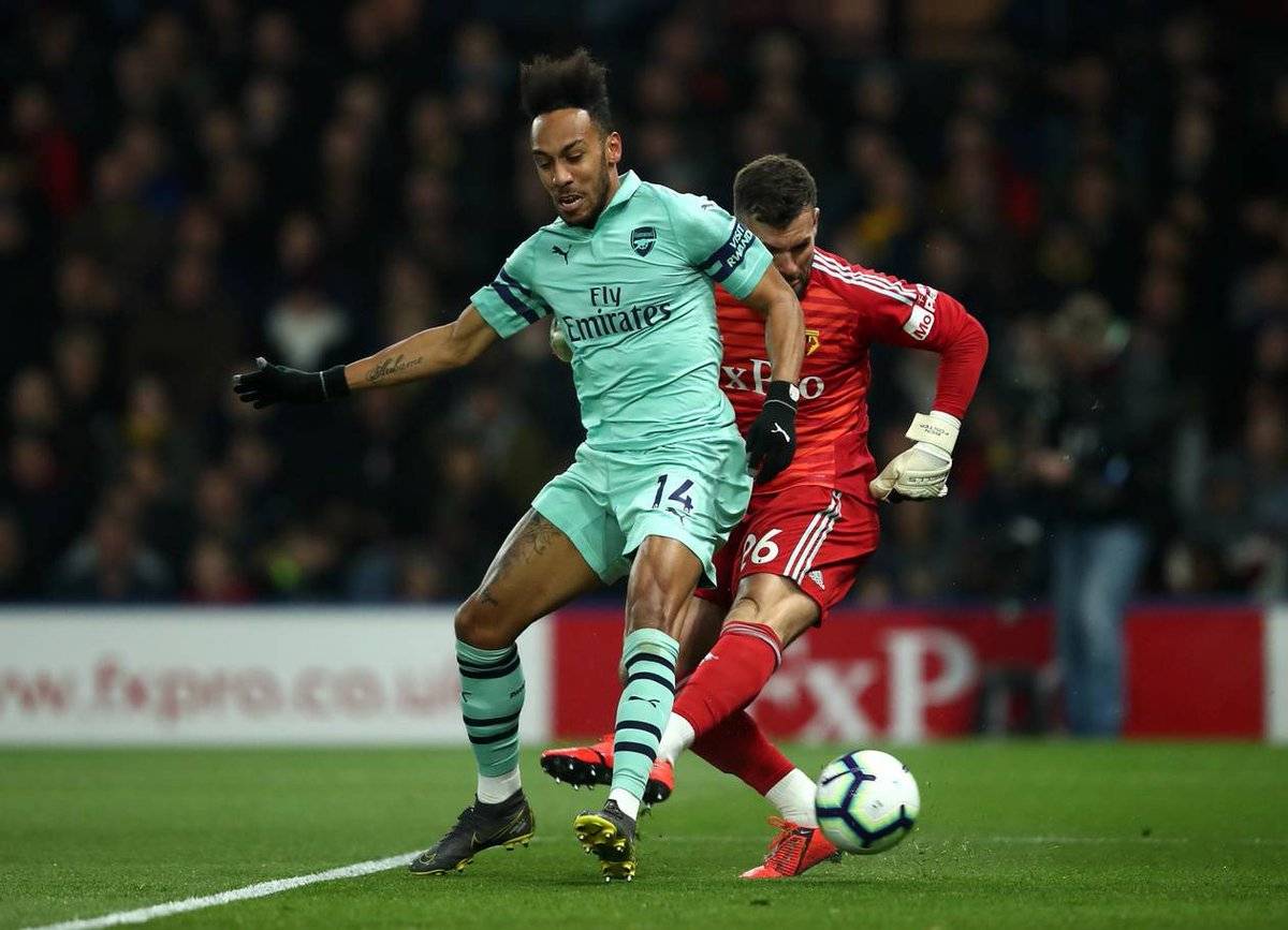 «Арсенал» благодаря курьезному голу обыграл на выезде «Уотфорд»