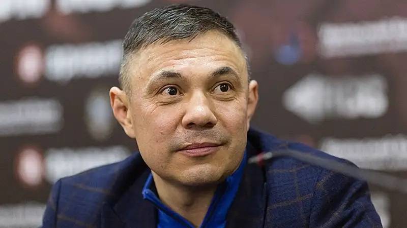 Цзю розкритикував відміну подвійного громадянства в Росії і не відмовиться від австралійського