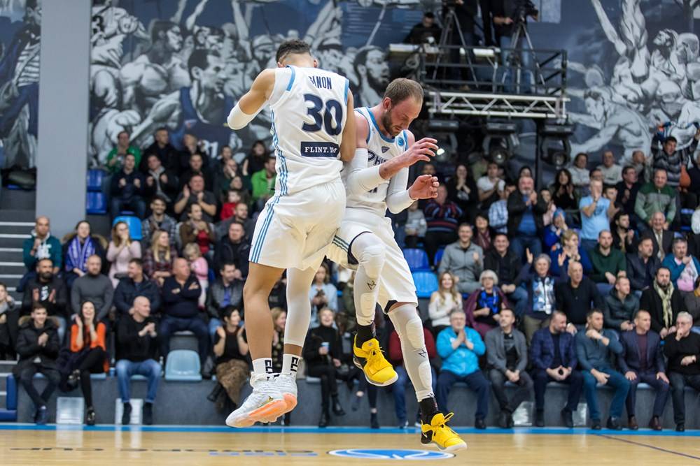 Решающий матч Кубка Европы. «Днепр» – «Левски». Видео трансляция