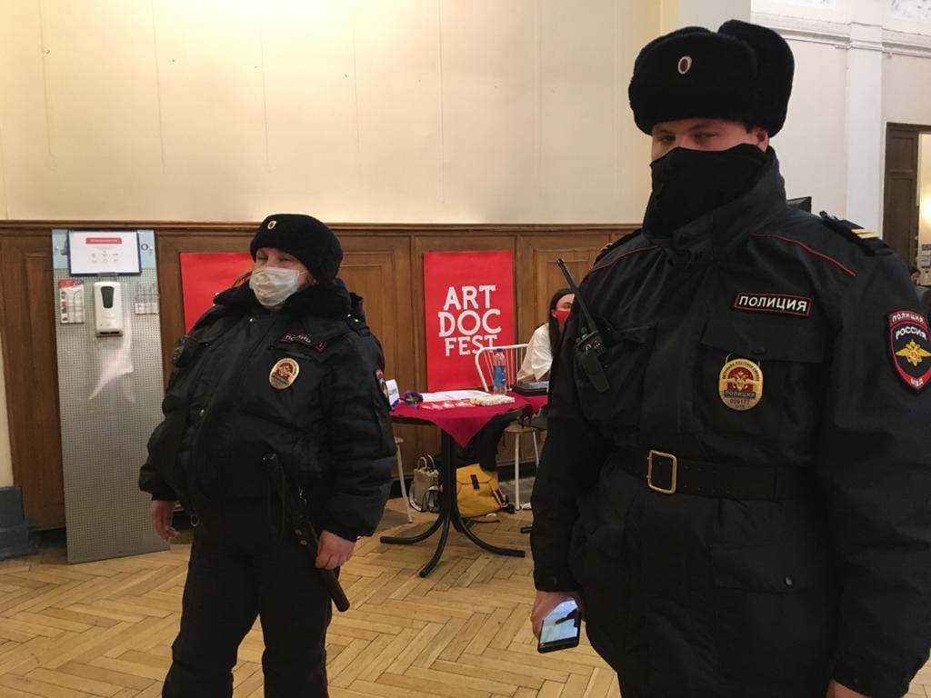 З програми кінофестивалю в Росії зняли скандальний фільм про гея-бійці з Чечні