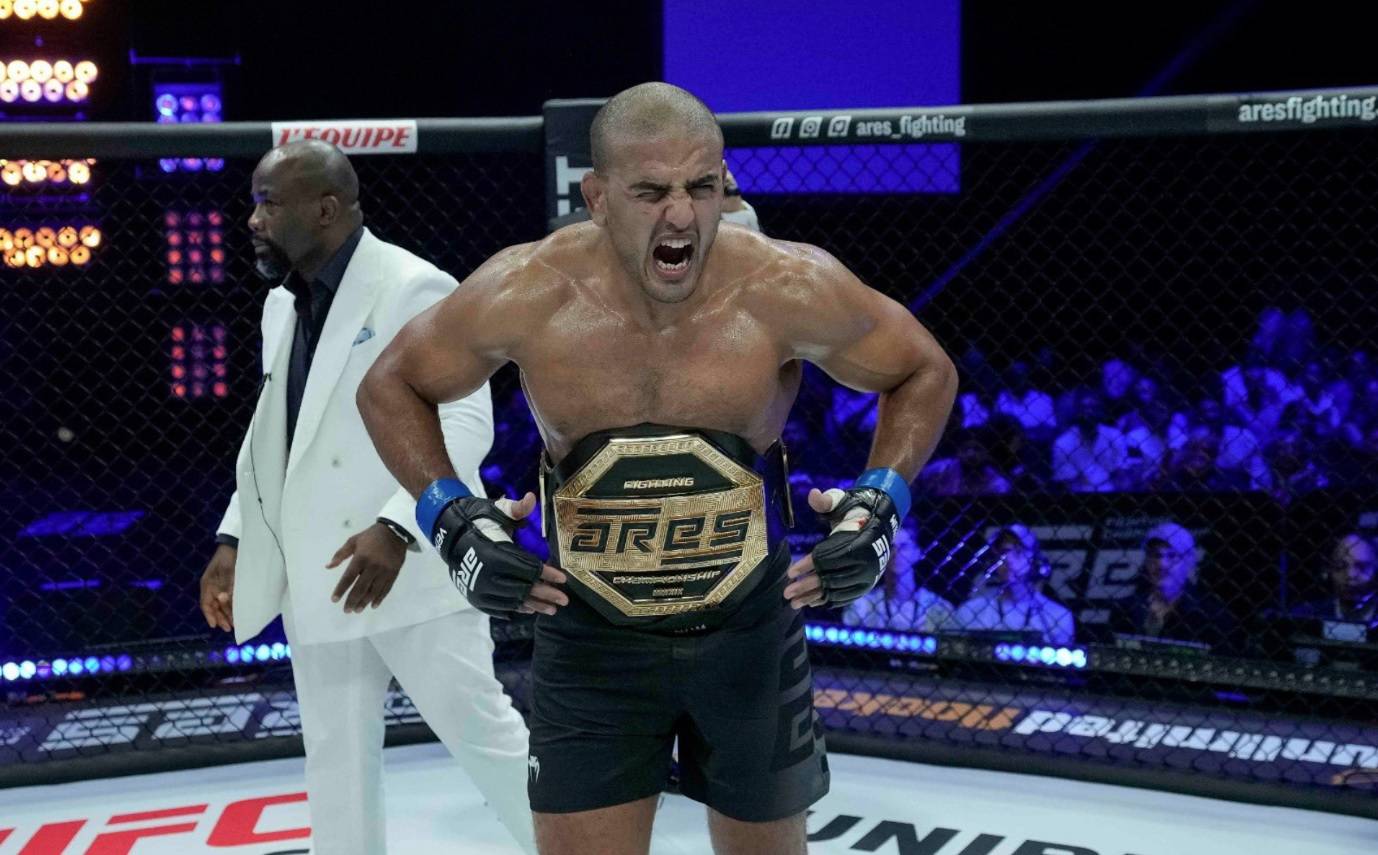 UFC через жадібність тренера звільнило бійця за добу після підписання