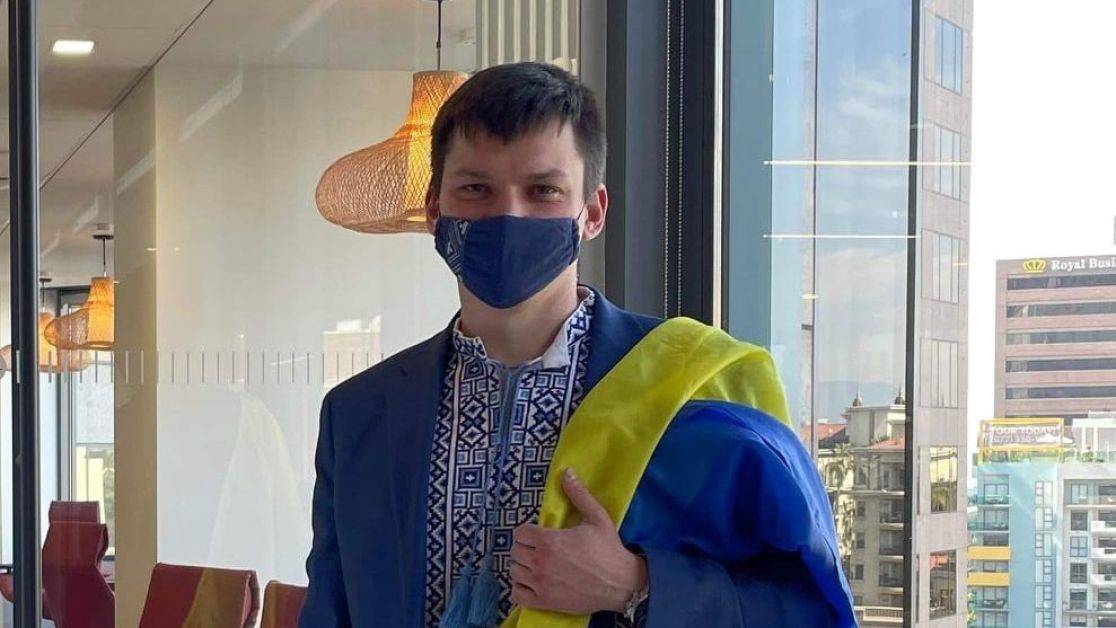 Офіційно. Українець Баришполець в парі з данцем Нільсеном зареєстрований на президентські вибори FIDE
