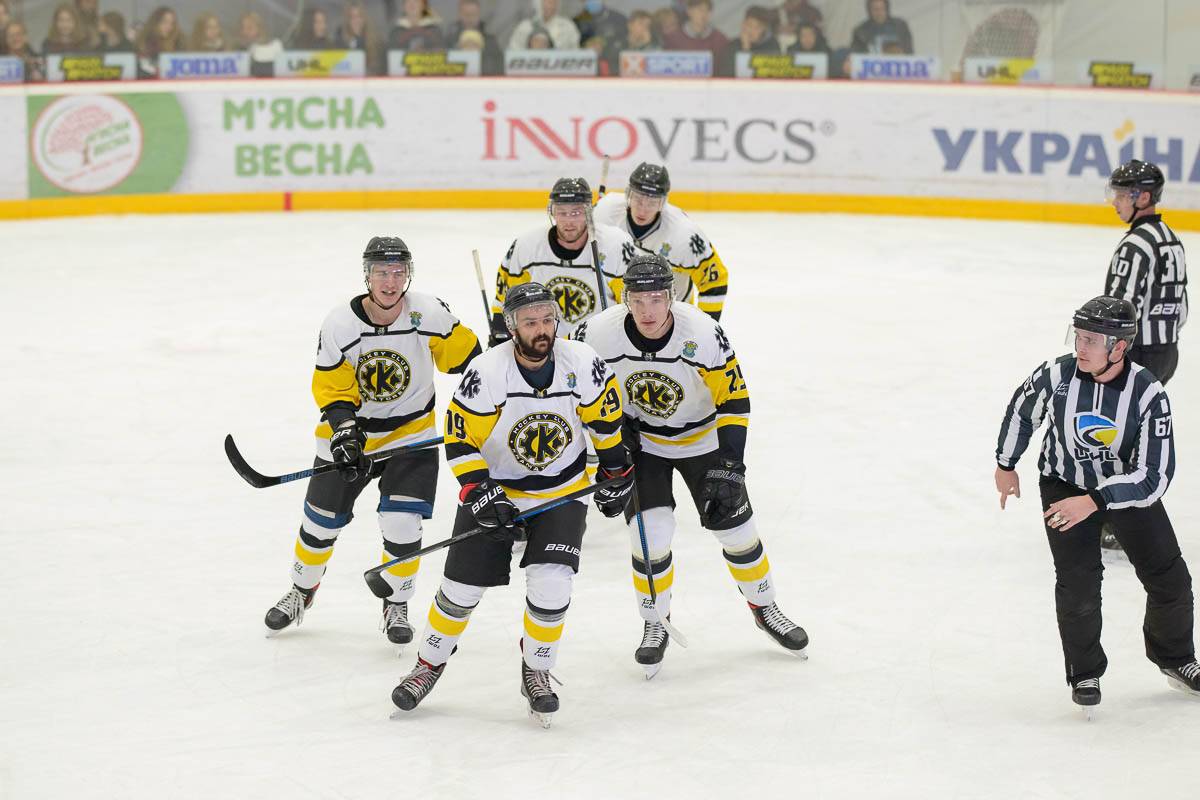 УХЛ. «Краматорськ» - «Дніпро». Відео трансляція на телеканалі XSPORT +