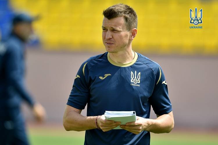 Ротань оголосив склад футболістів олімпійської збірної України