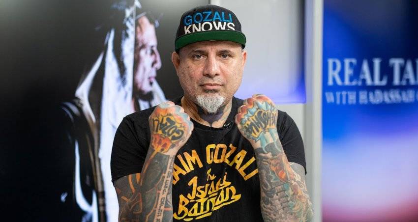 Израильский боец MMA опубликовал на снарядах фамилии Нурмагомедова, Махачева и Чимаева