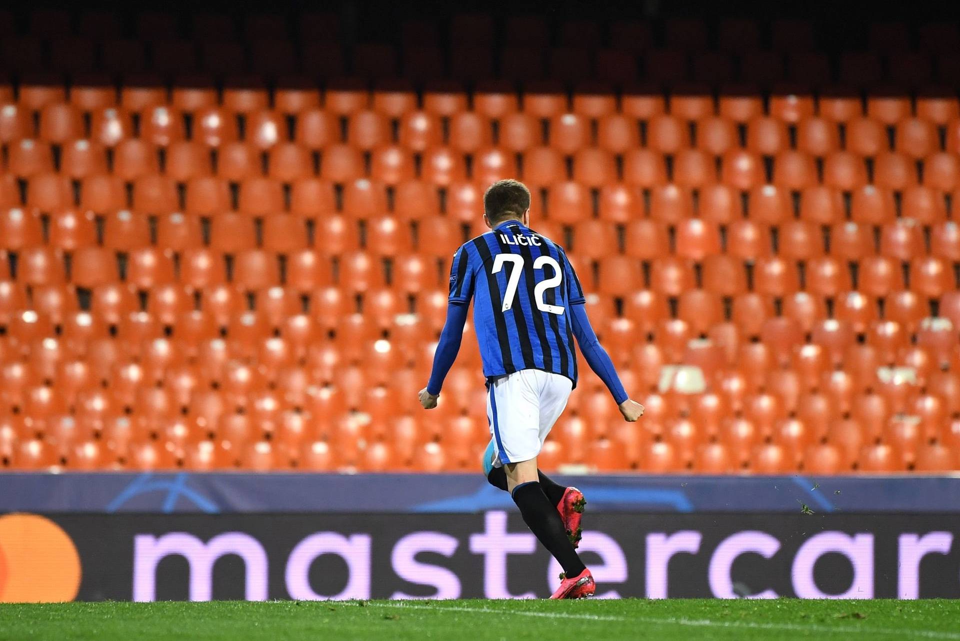 Иличич – первый игрок оформивший покер в выездном матче Лиги чемпионов