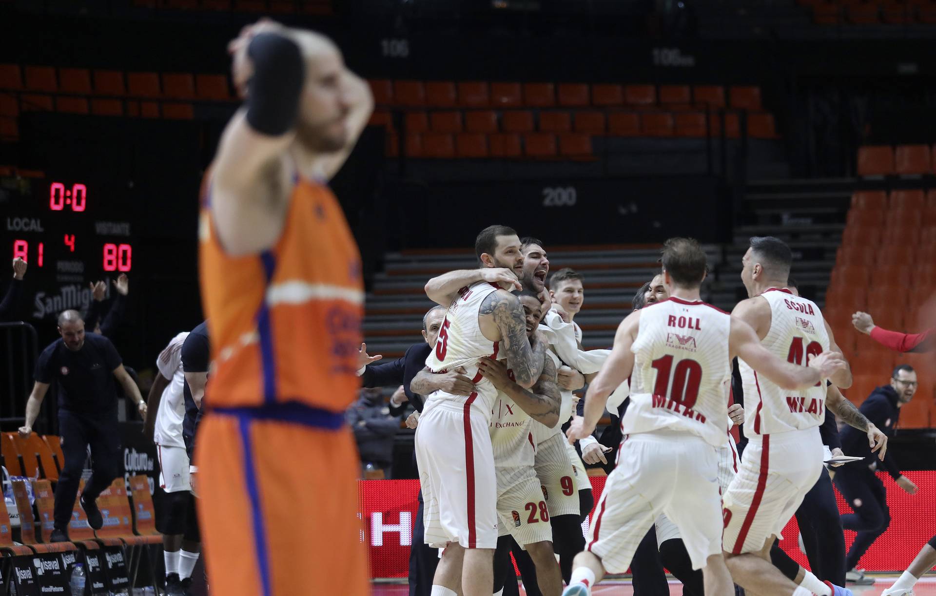 ЦСКА забронировал себе место в плей-офф, «Милан» с баззером в овертайме вырвал победу у «Валенсии»