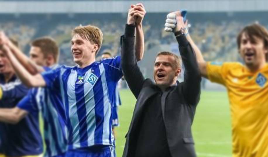 Ребров спробує заманити Сидорчука в Емірати