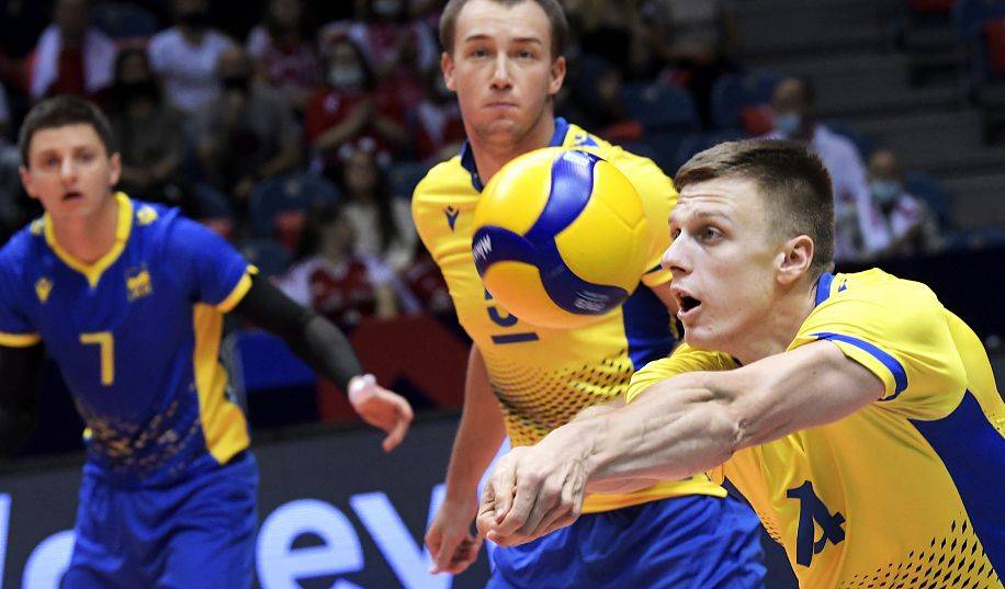 Женская и мужская сборные Украины показали идентичные результаты на Евроволей-2021