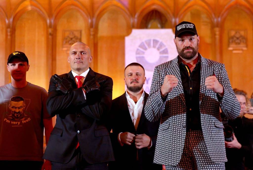 Катмен Ломаченко сравнил бой Усика с Фьюри с поединком Али – Фрейзер