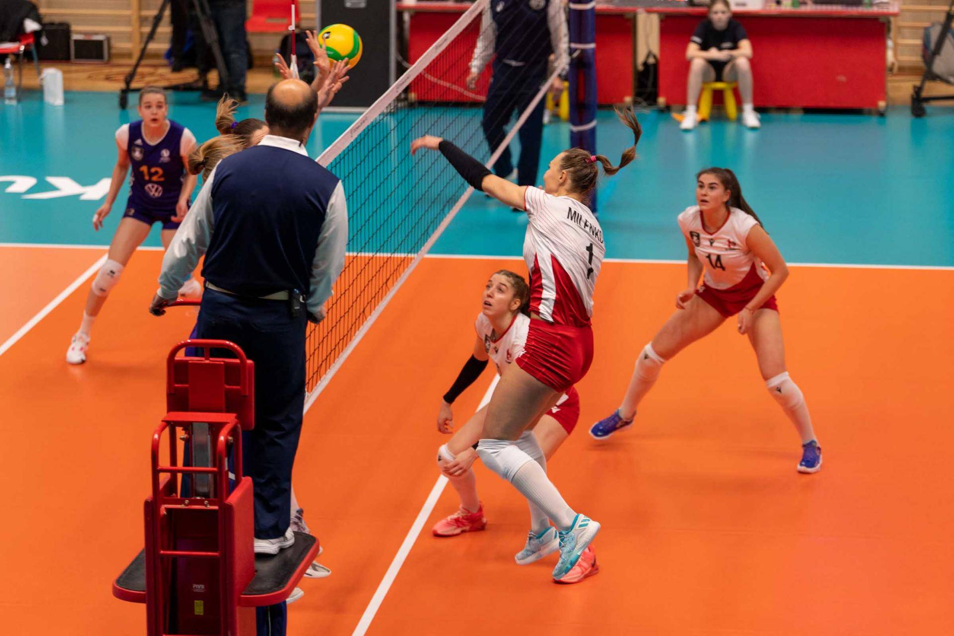 Лига чемпионов. Видео трансляция «Волеро Ле-Канне» – «Прометей»