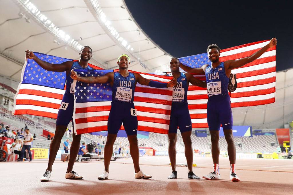 Звездный американский состав выиграл ЧМ в эстафете 4х100 м