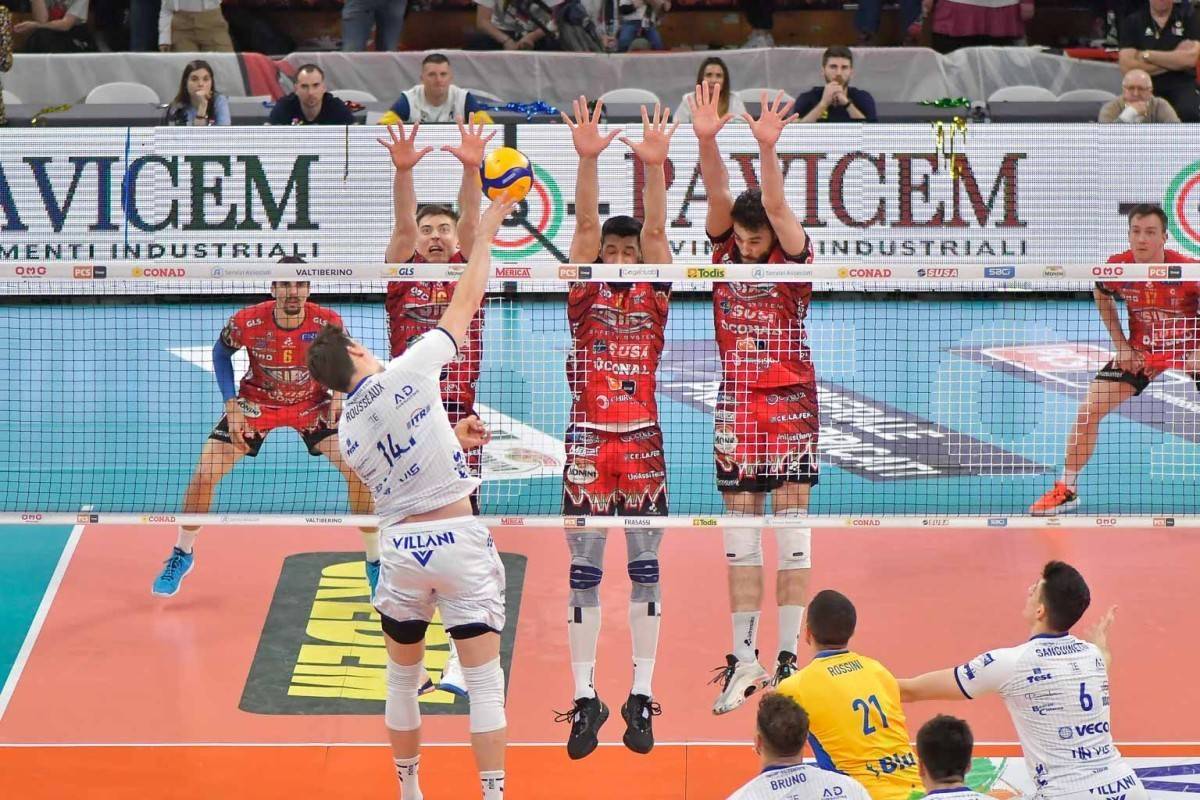 «Перуджа» Плотницького здобула третю поспіль перемогу в плей-оф за Challenge Cup