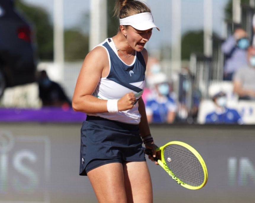 Крейчикова стала чемпионкой турнира в Страсбурге
