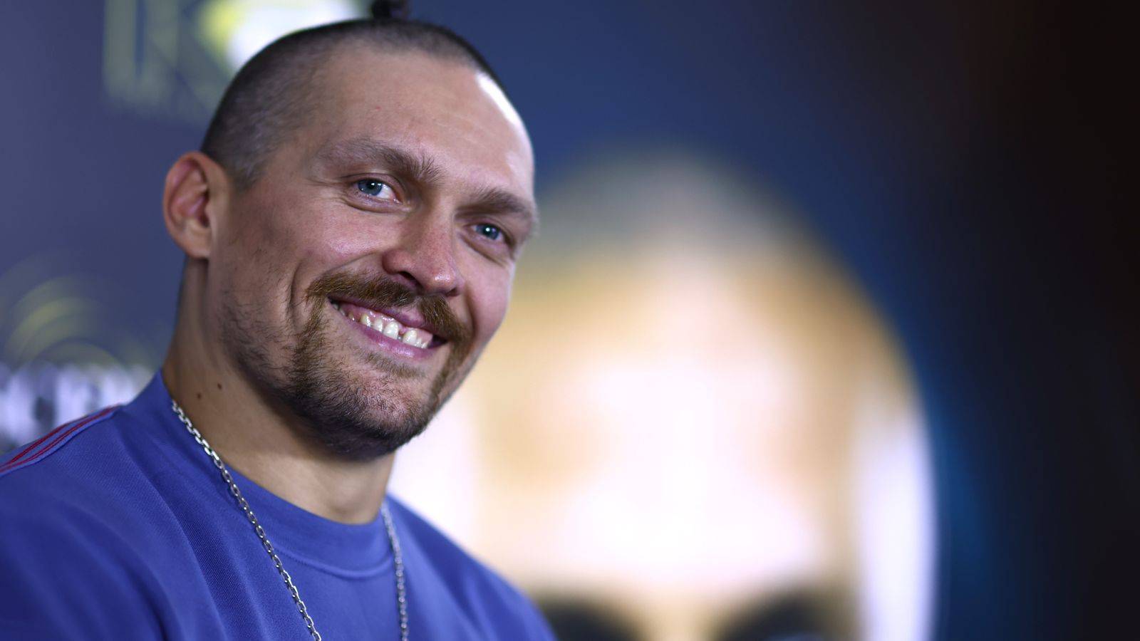 Колишній чемпіон світу впевнений у перемозі над Усиком