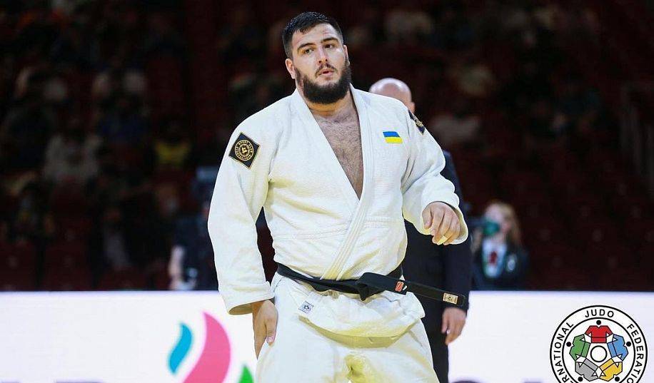Хаммам не взяв медаль ОІ, а тепер проводить боксерські тренування