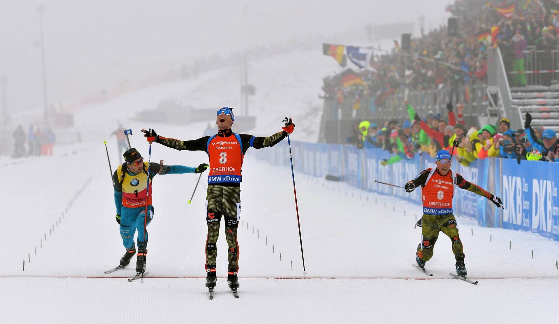 Немецкое двоевластие и «бронзовый» Фуркад. Видео мужского масс-старта в Оберхофе
