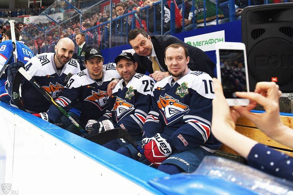 Мастер-шоу КХЛ. Восток уверенно побеждает Запад
