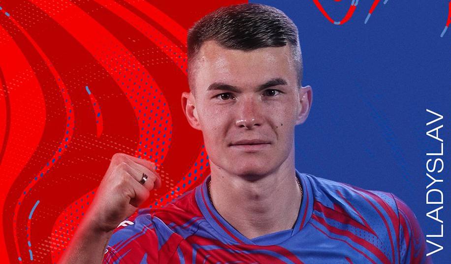 Кочергин оформил дубль на последних минутах и помог «Ракуву» победить со счетом 7:1