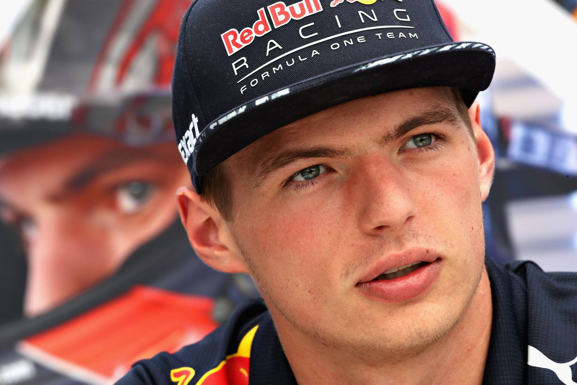 Ферстаппен: «Ferrari - фаворити Гран-прі Бахрейну, але у Red Bull хороші шанси»