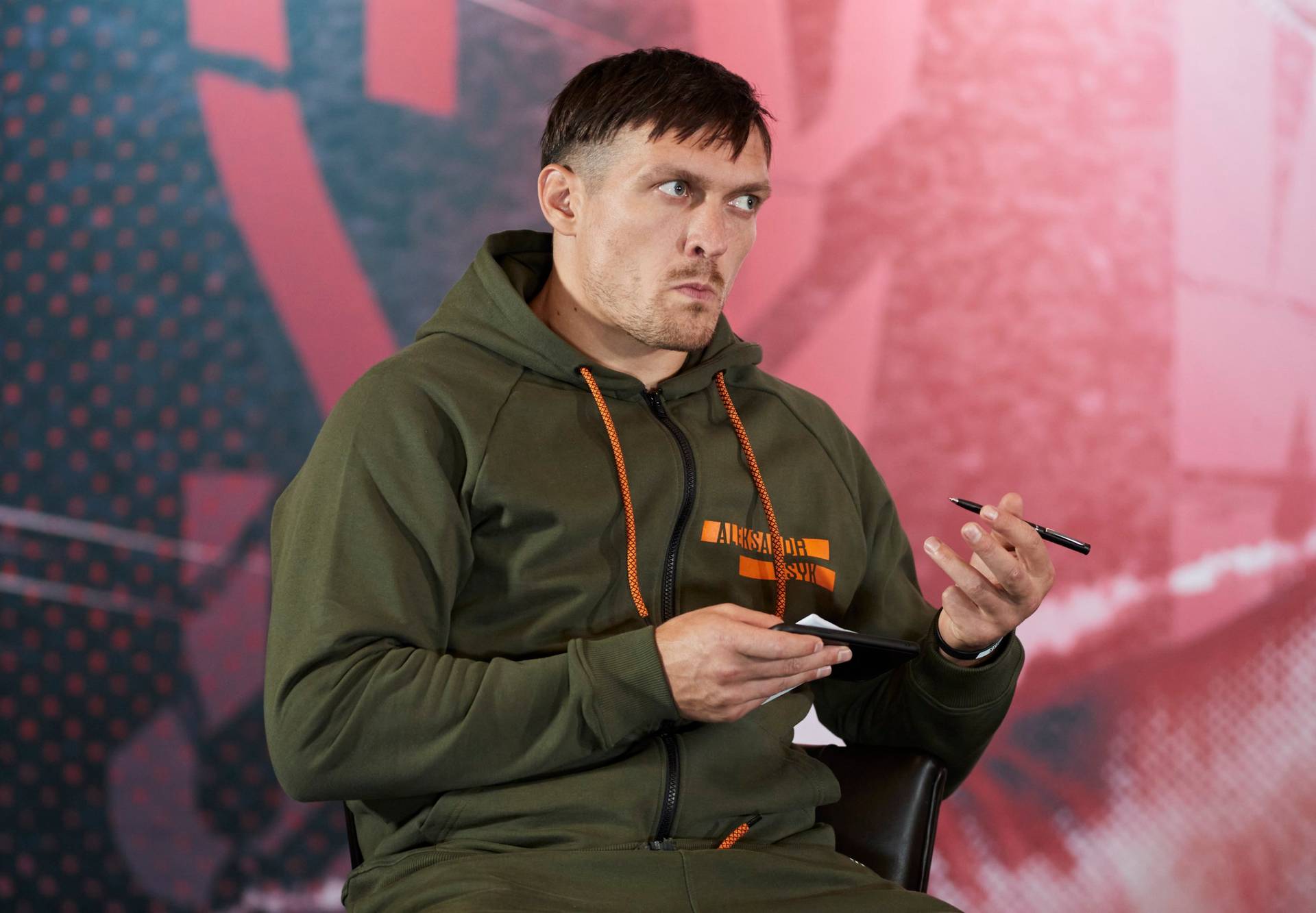 Екс-тренер Кличко: « За очками Усик дуже важко перемогти Джошуа »