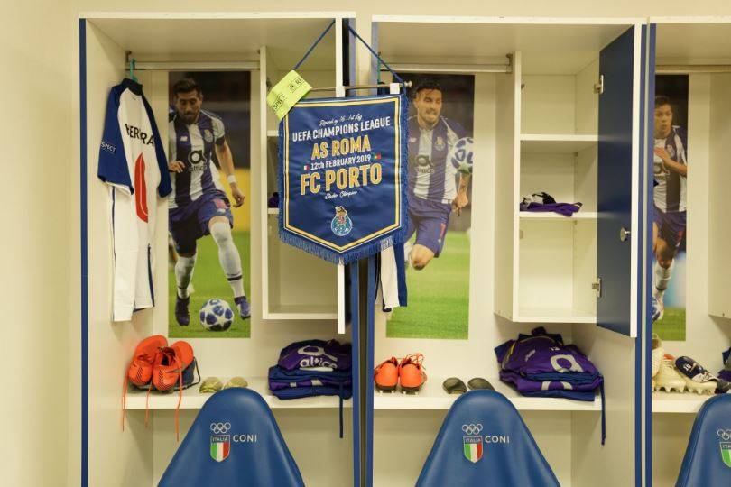 Легенда возвращается в ЛЧ! Стартовые составы на матч «Рома» - «Порту»