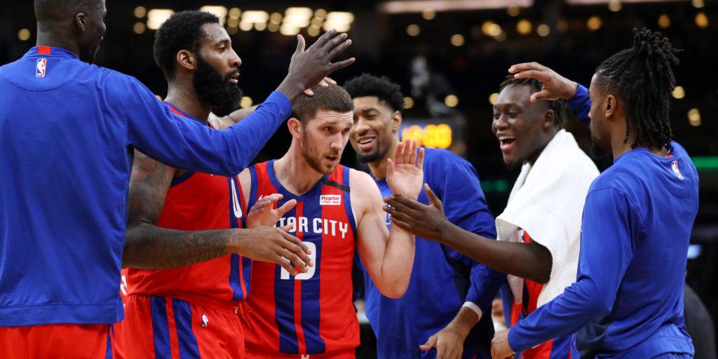 Все действия Леня и Михайлюка в матче «Сакраменто» – «Детройт»