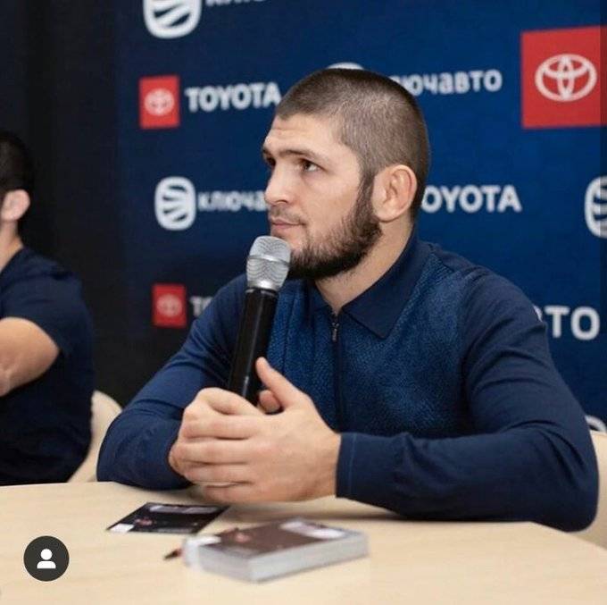 Хабиб провел тренировку в ОАЭ